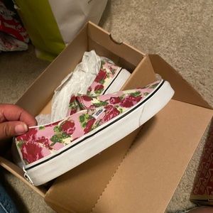 Floral Slip on Vans